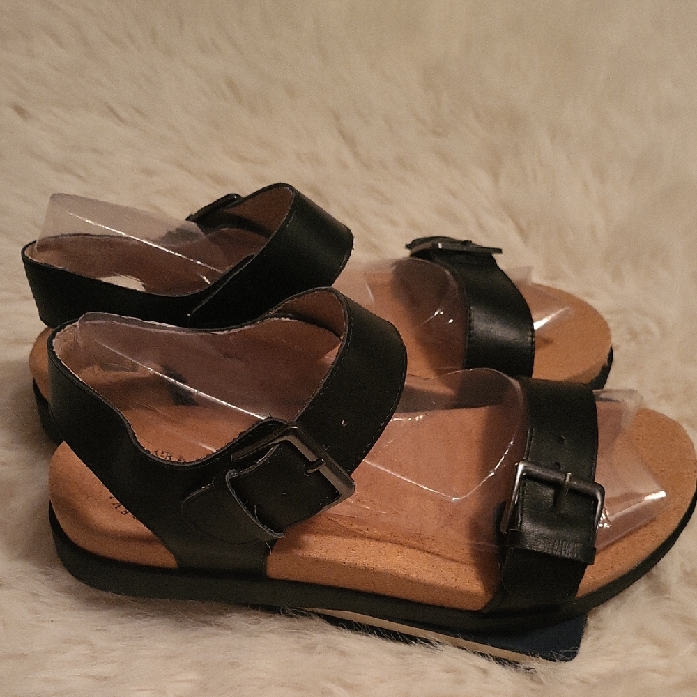 Revitalign Black Leather Sandals WO's 8 LNC